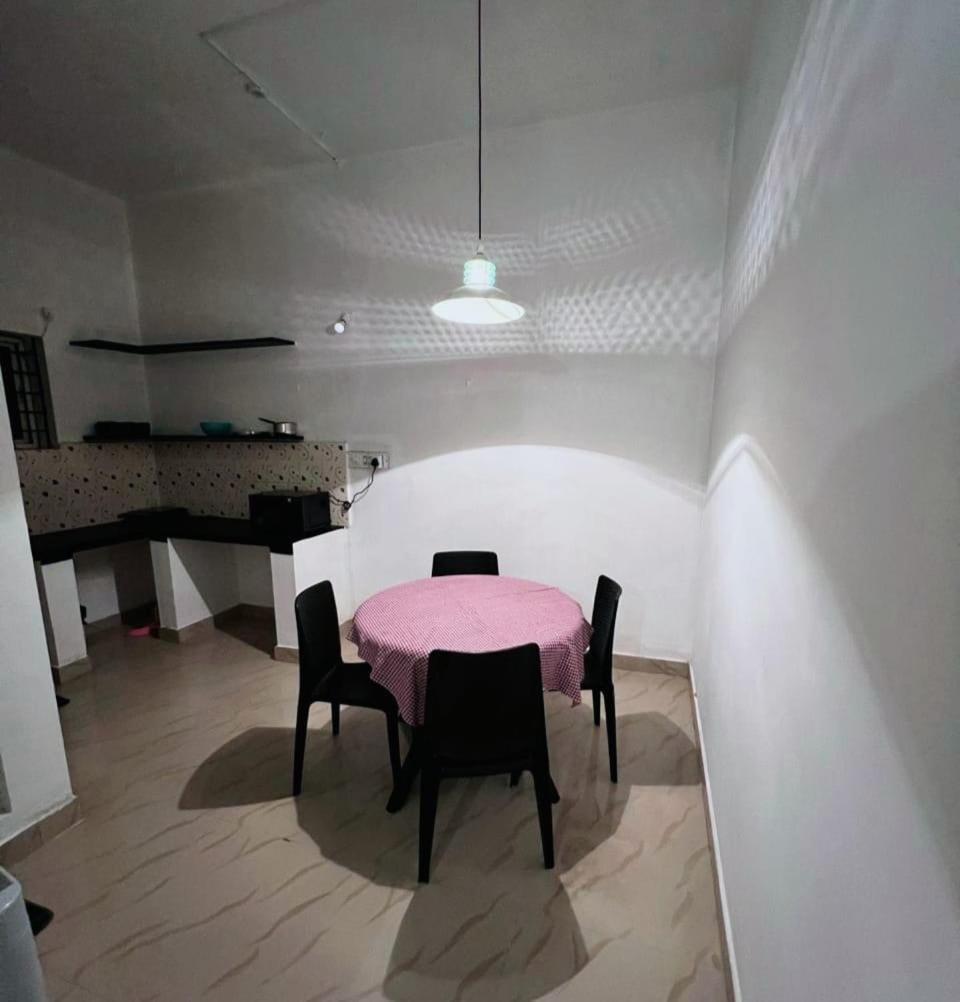 Hegde Residency Villa จิกมากาลูร์ ภายนอก รูปภาพ