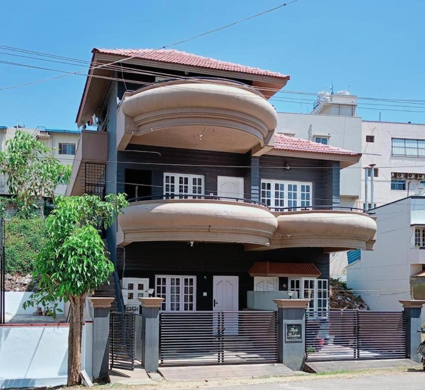 Hegde Residency Villa จิกมากาลูร์ ภายนอก รูปภาพ